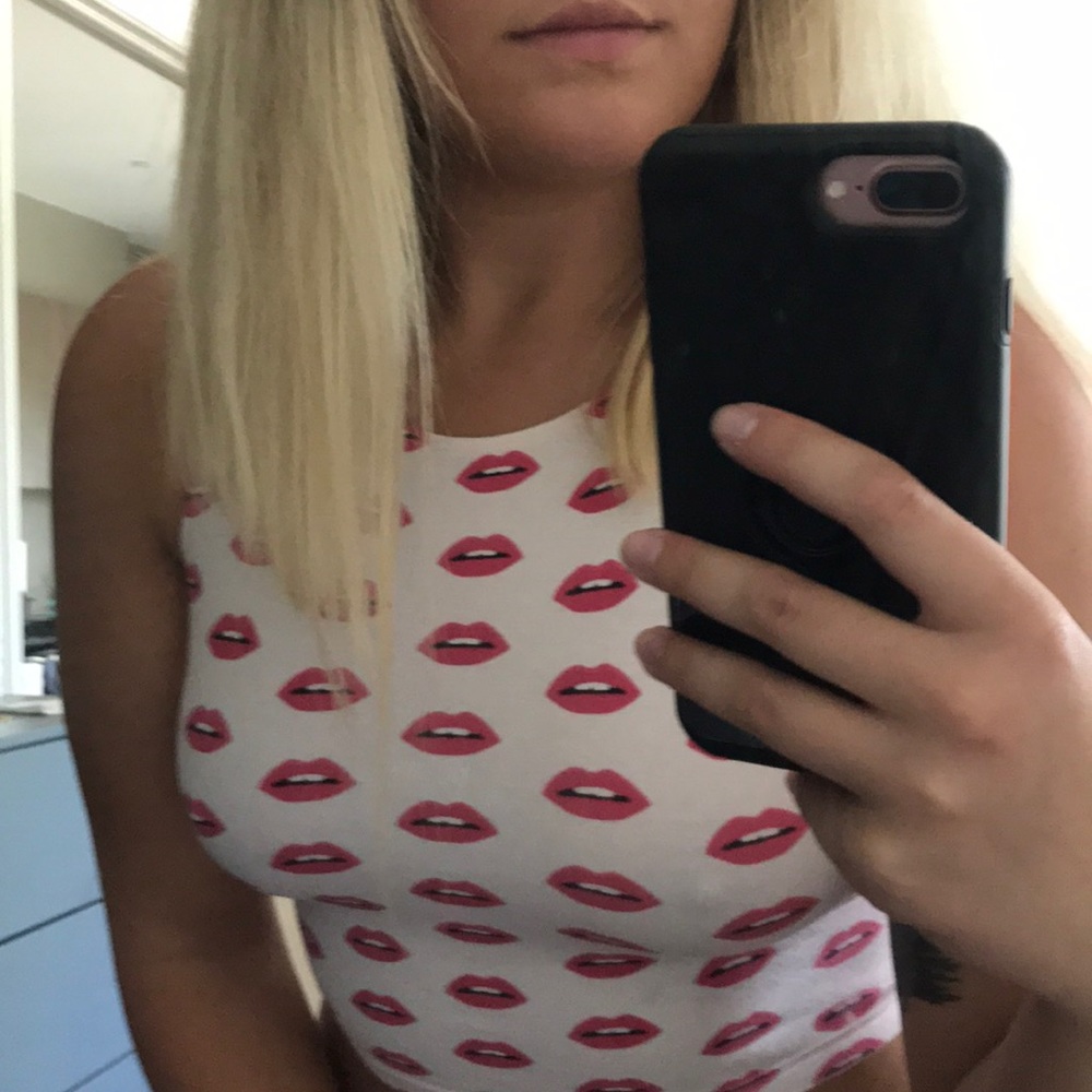 American Apparel lip print crop